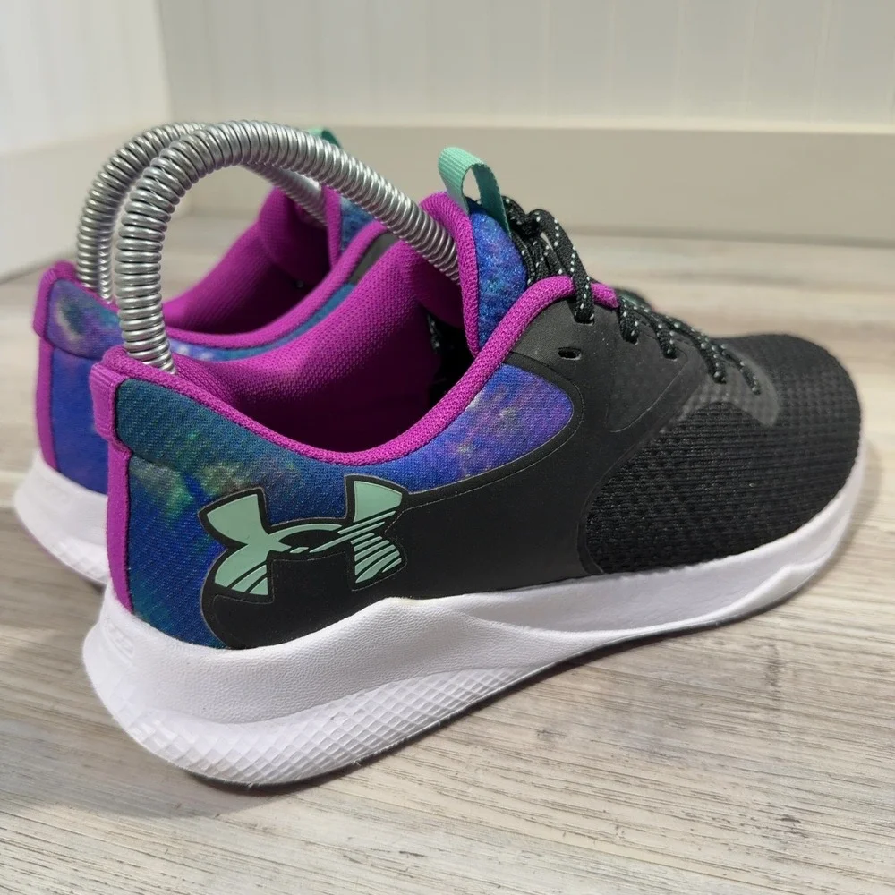 Under Armour Charged Aurora 2 Women's Sz 7 Black Purple 3025238-002